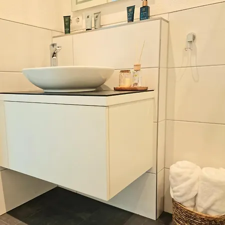 Homestay-stylish, Zentral- Loft Apartment-parking Apartment Ingolstadt