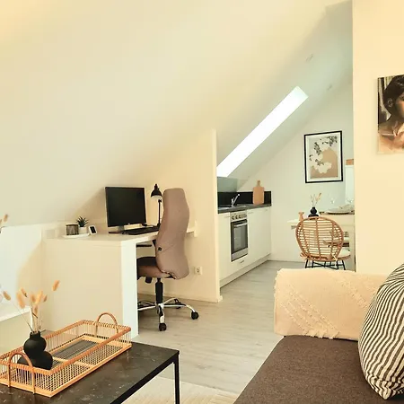 Homestay-stylish, Zentral- Loft Apartment-parking * Ingolstadt