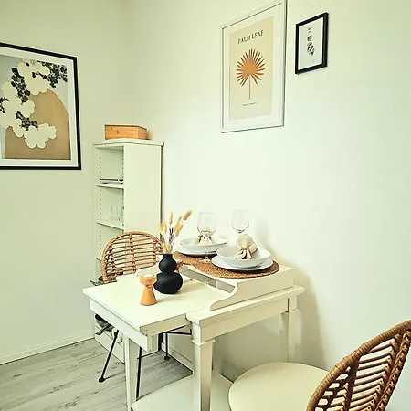 Apartmán Homestay-stylish, Zentral- Loft Apartment-parking *