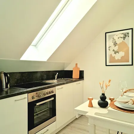 Homestay-stylish, Zentral- Loft Apartment-parking
